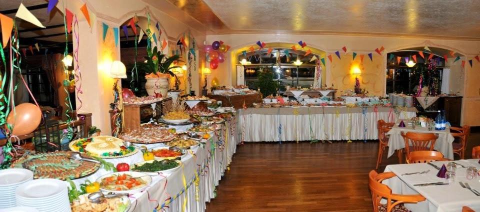 Hotel Club Relais Des Alpes مادونا دي كامبيليو المظهر الخارجي الصورة
