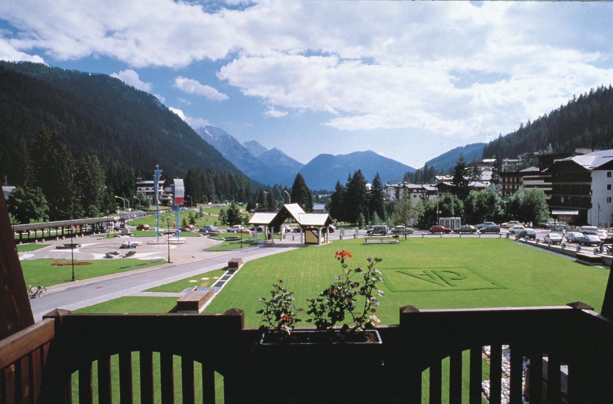 Hotel Club Relais Des Alpes مادونا دي كامبيليو المظهر الخارجي الصورة